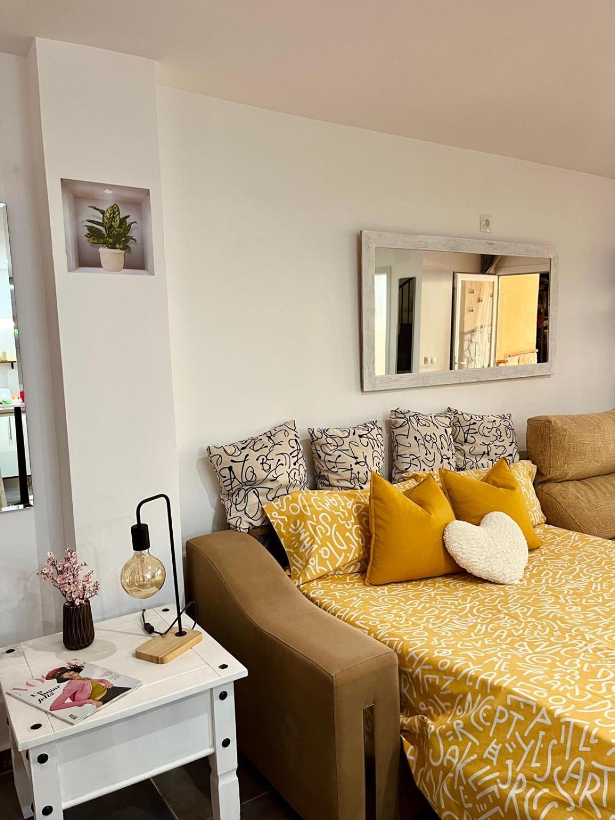 Acogedor Apartamento Loft 阿尔豪林德拉托里 外观 照片